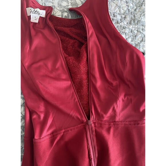 PATRA Formal Red Satin Formal Gown Size 12 Glittered Top Sleevless Wedding Prom - Picture 9 of 9